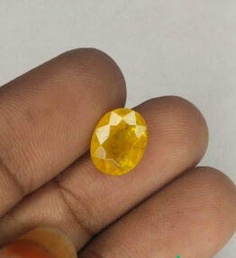 kanakapushyaragam   Loose   3.4 Carat Pure Yellow Gemstone 3.7 Ratti