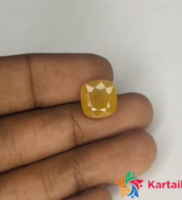 kanaka pushya raga  6.2 Carat  Loose Yellow Saaphire Pukhraj