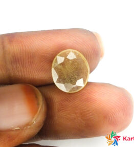 yellow sapphire  certified 3.1 Carat oval Shape