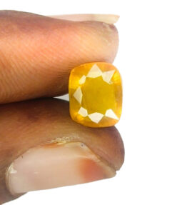 kanaga pushparagam stone certified natural 3.45 Carat emerald