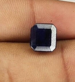 Kalyan Gems Beautiful Oval Cylon blue Sapphire neelam  Stone 100% Certified  5.9 Carat square  Shape certified blue sapphire